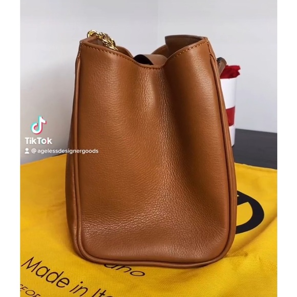 NWT Authentic VALENTINO By Mario Valentino Gold Chain Ladies Crossbody/ Tote Bag - Picture 4 of 15